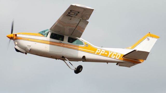 Cessna Centurion (PP-YGO)