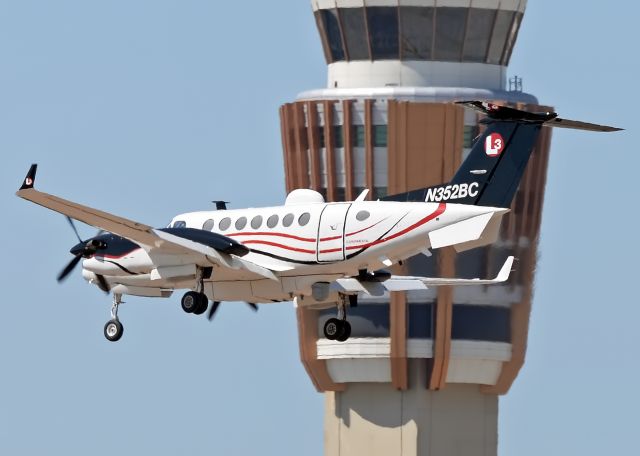 Beechcraft Super King Air 350 (N352BC)