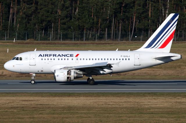 Airbus A318 (F-GUGJ)