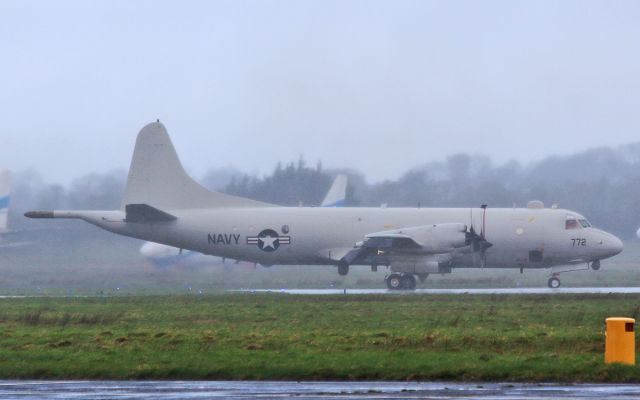 16-2772 — - vvyb72 usn p-3c orion 162772 ??? vp-40 taxing for dep from shannon 5/3/17.