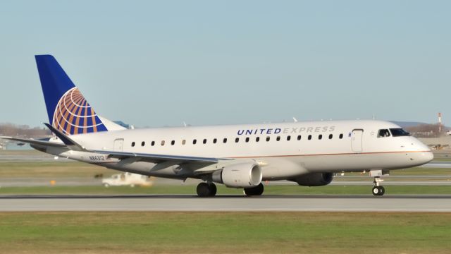 Embraer 170/175 (N86312)