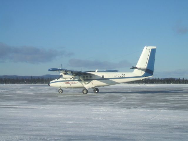 C-GJDE — - Running Engines before taxxing to Terminal at Goose Airport NL  Dec 13/08