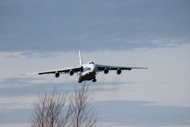 Antonov An-124 Ruslan (RA-82047) - Watching from ILS transmission building.