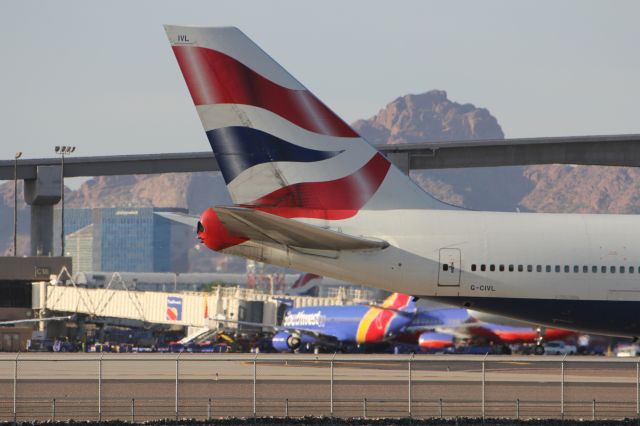 Boeing 747-400 (G-CIVL)