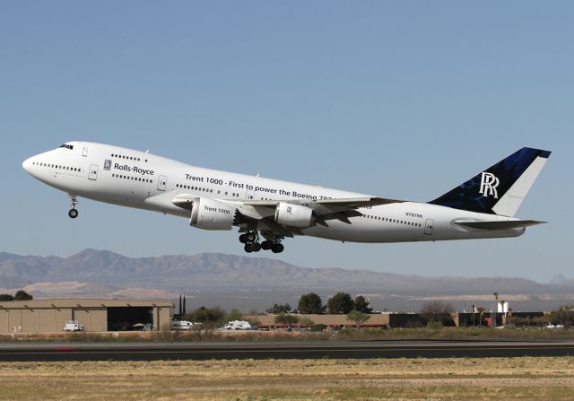 Boeing 747-200 (N787RR) - Rolls-Royce