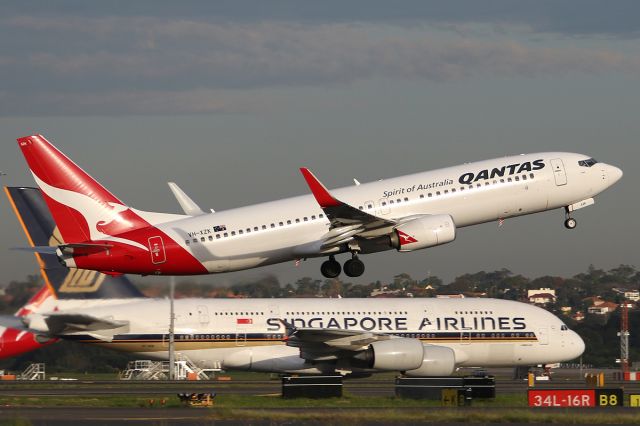 Boeing 737-800 (VH-XZK) - on 2 May 2017