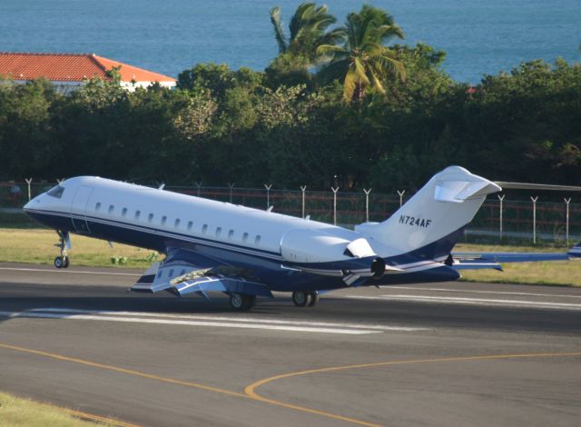 Bombardier Global Express (N724AF)