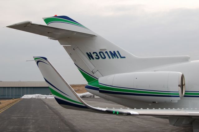 Hawker 800 (N301ML)