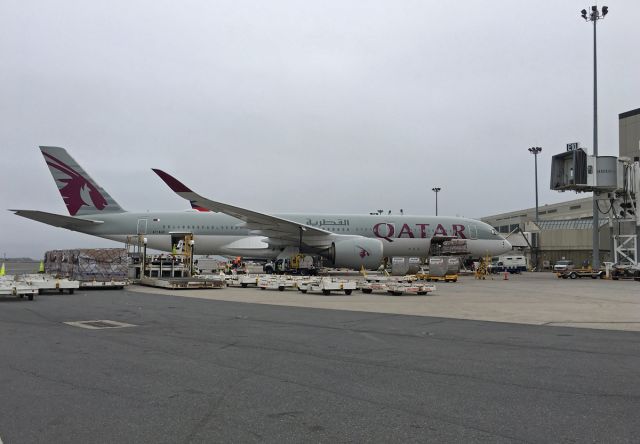 Airbus A350-900 (A7-ALR) - 10/11/18
