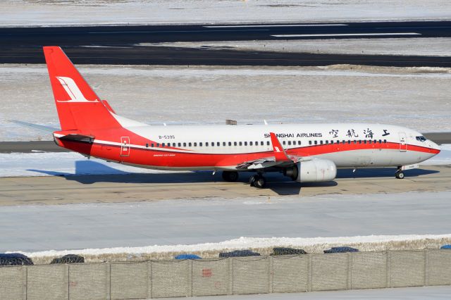 Boeing 737-800 (B-5395)