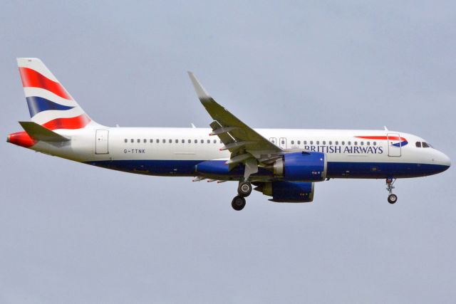 Airbus A320neo (G-TTNK) - Kongelundsfortet RWY04L