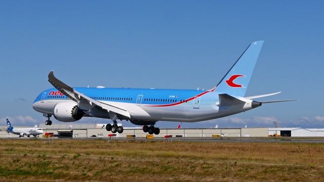 Boeing 787-9 Dreamliner (EI-NUA) - BOE375 from KCHS on short final to Rwy 34L to complete a B1 / ferry flight on 9.2.19. (in 888 / cn xxxxx). 