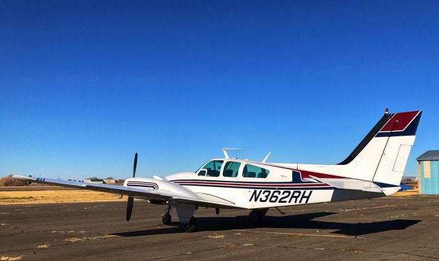 Beechcraft 55 Baron (N362RH)