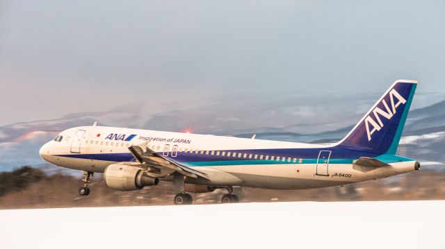 Airbus A320 (JA8400) - All Nippon Airways / Airbus A320-211br /Jan.11.2016 Hakodate Airport [HKD/RJCH] JAPAN