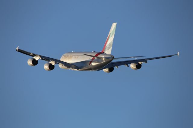 Airbus A380-800 (A6-EVJ)