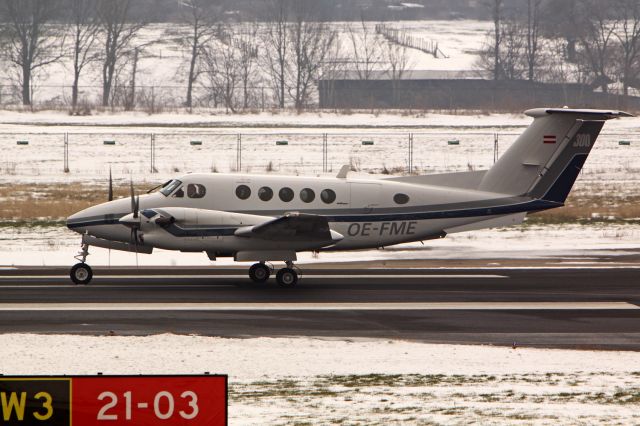 Beechcraft Super King Air 300 (OE-FME)