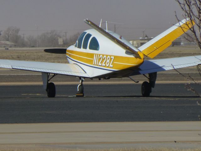 Beechcraft 35 Bonanza (N1228Z)