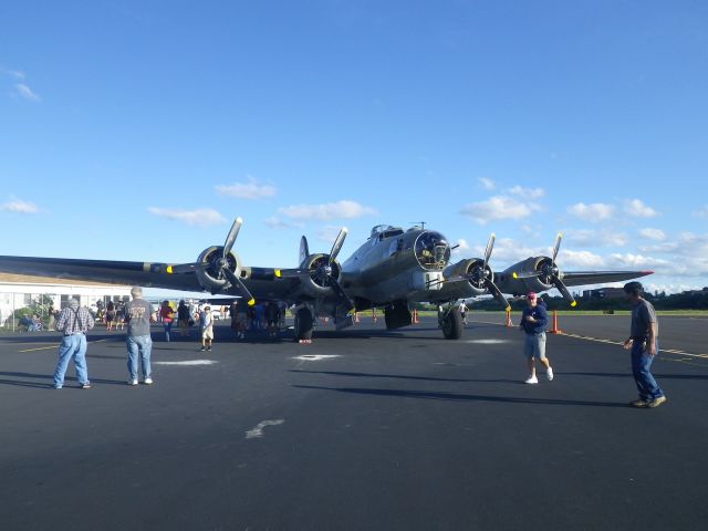 — — - B-17G Nine o Nine At Beverly Airport MA 2013