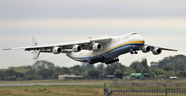 Antonov An-225 Mriya (UR-82060) - an-225 dep shannon for kiev 12/6/20.