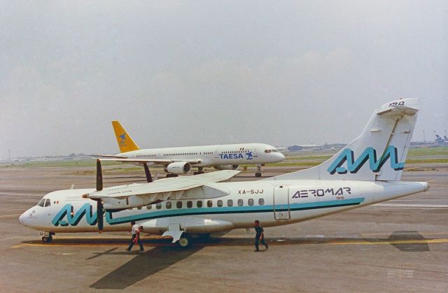 Aerospatiale ATR-42-300 (XA-SJJ) - Aeromar / ATR 42-320 / MSN 039 / XA-SJJ / MMMX 1993