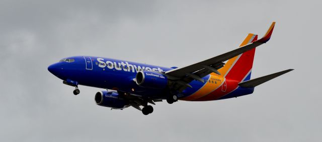 Boeing 737-700 (N568WN) - Shot with a Nikon D3200 w/ Nikkor 70-300mmbr /Best viewed in Full Size