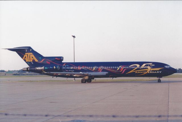 BOEING 727-200 (N772AT)