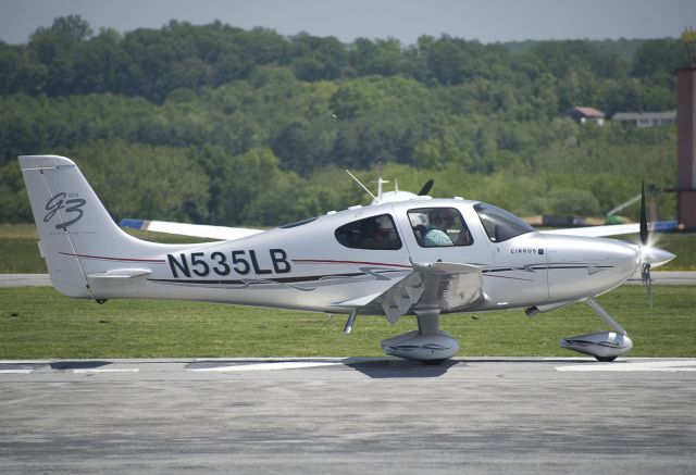 Cirrus SR-22 (N535LB) - Seen at KFDK on 5/12/2011.