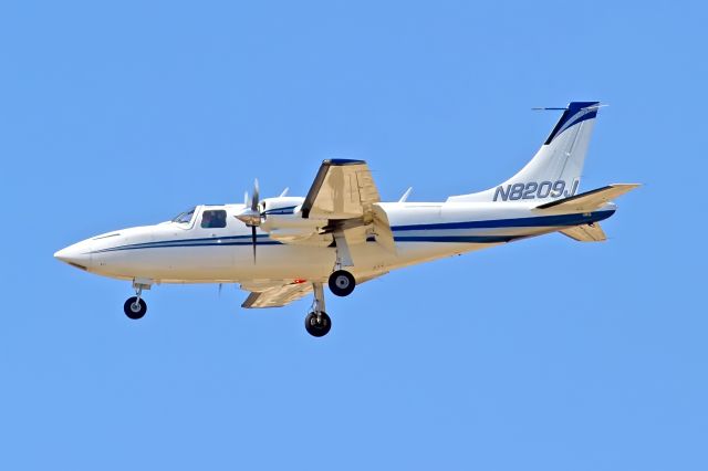 Piper Aerostar (N8209J)