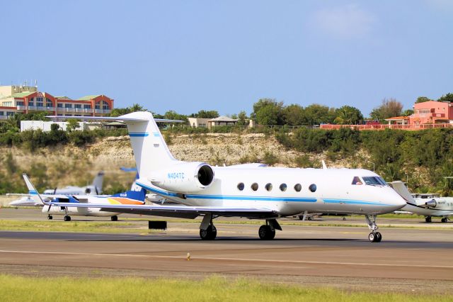 Pilatus PC-12 (N404TC)