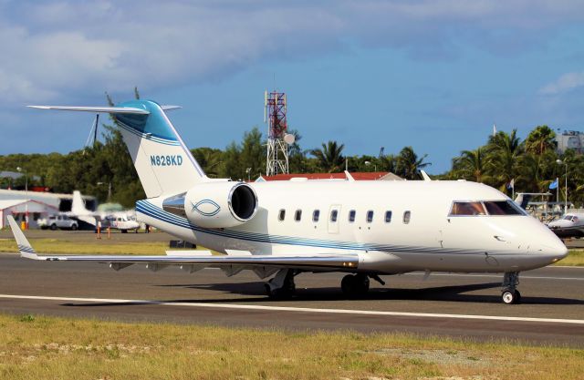 Canadair Challenger (N828KD)