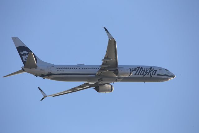 Boeing 737-900 (N474AS)