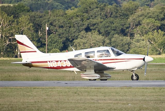 Piper Cherokee (N8439Z) - N8439Z  PA-28-181 Cherokee  KFDK  20110731