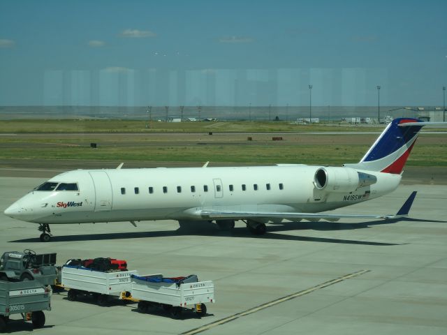 Canadair Regional Jet CRJ-200 (N418SW)