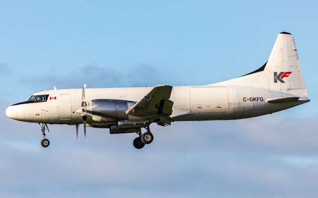 CONVAIR CV-580 (C-GKFG)