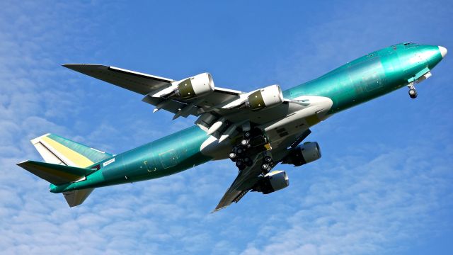 BOEING 747-8 (N618UP) - BOE683 makes a missed approach to Rwy 16R during a B1 flight on 10.1.19. (B747-8F / ln 1556 / cn 64264).