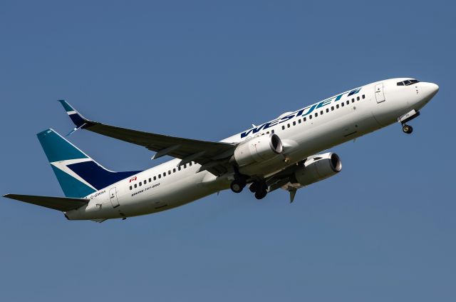 Boeing 737-800 (C-GWSA) - WestJet 738 Scimitar Winglets C-GWSA (001) 