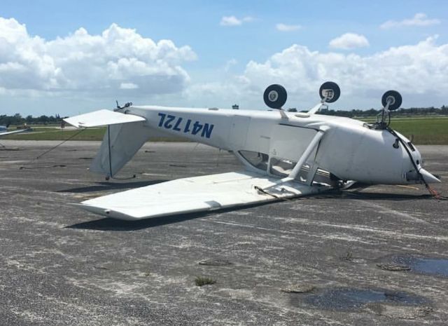 Cessna Skyhawk (N4172L)