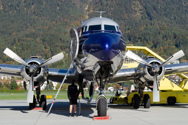 Douglas DC-6 (OE-LDM)