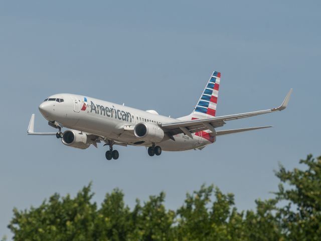 Boeing 737-800 (N920NN) - 4/26/2020
