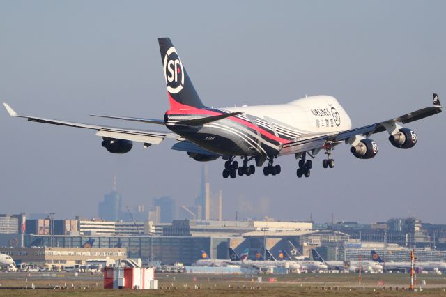Boeing 747-400 (B-2422) - An SF Cargo B747-400F landing at Frankfurt Airport.br /br /Location: Viewpoint "West Runway"/Aussichtspunkt "Startbahn West".br /Date: 13.02.23 (dd/mm/yy
