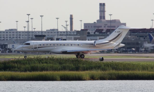 Bombardier Global Express (M-ASRI)