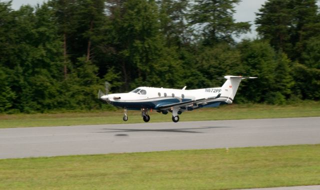 Pilatus PC-12 (N672PP)