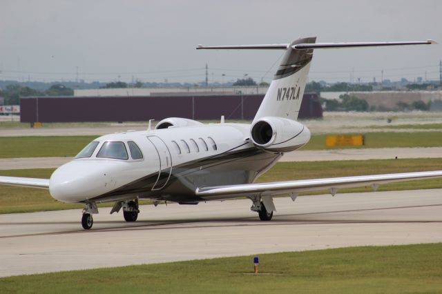 Cessna Citation CJ4 (N747LA)