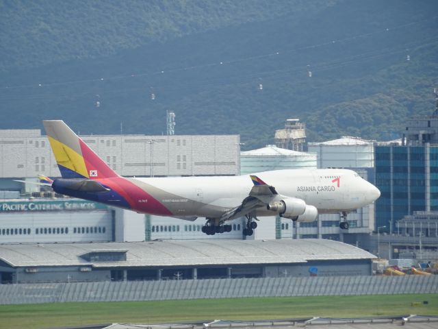 Boeing 747-400 (HL7415)