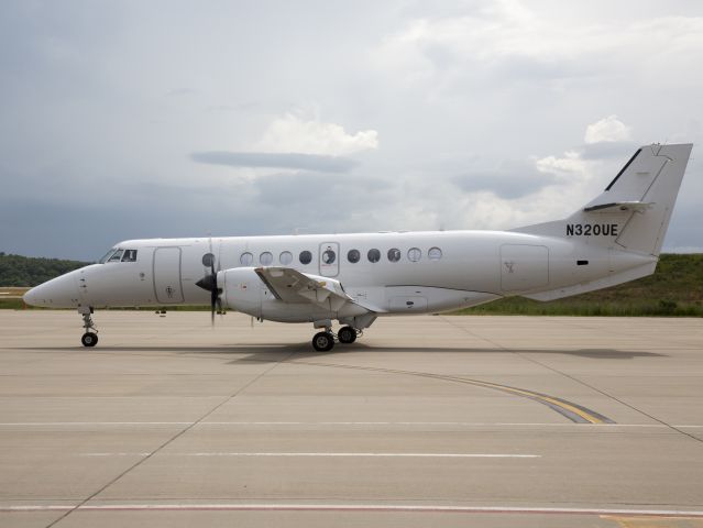 JETSTREAM Jetstream 41 (N320UE) - The aicraft is managed by CFM Corporate Flight Management