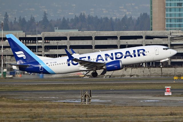 Boeing 737 MAX 8 (TF-ICN)