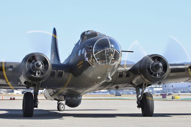 Boeing B-17 Flying Fortress (N3703G) - Taxiing.