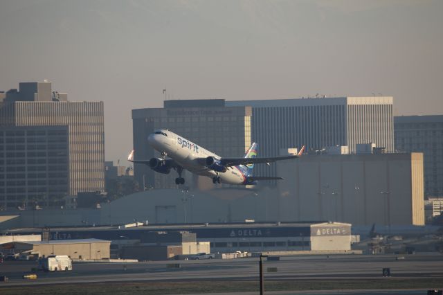 Airbus A320 (N638NK)