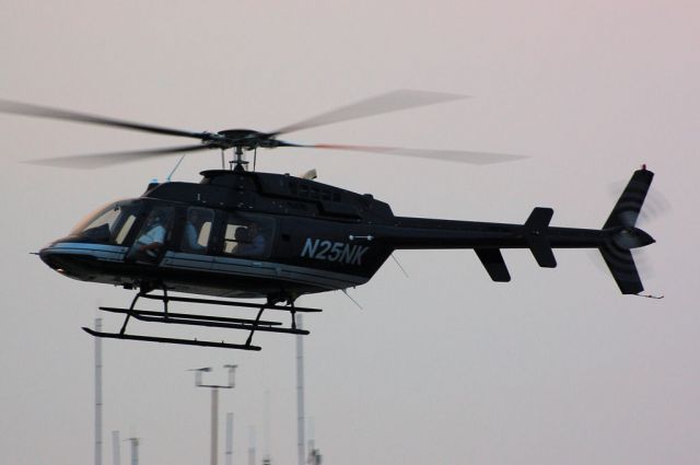 Bell 407 (N25NK)