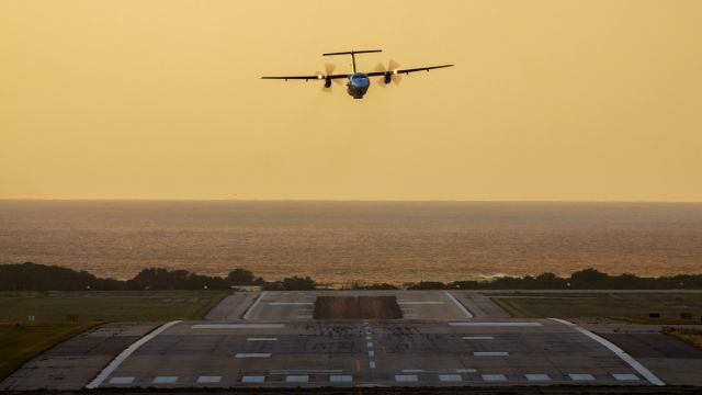 de Havilland Dash 8-100 (PH-CGB) - Performing a flyby